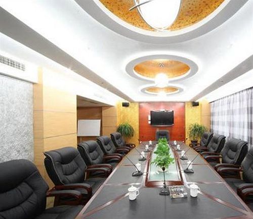 Hotel Qi Shan 4*
